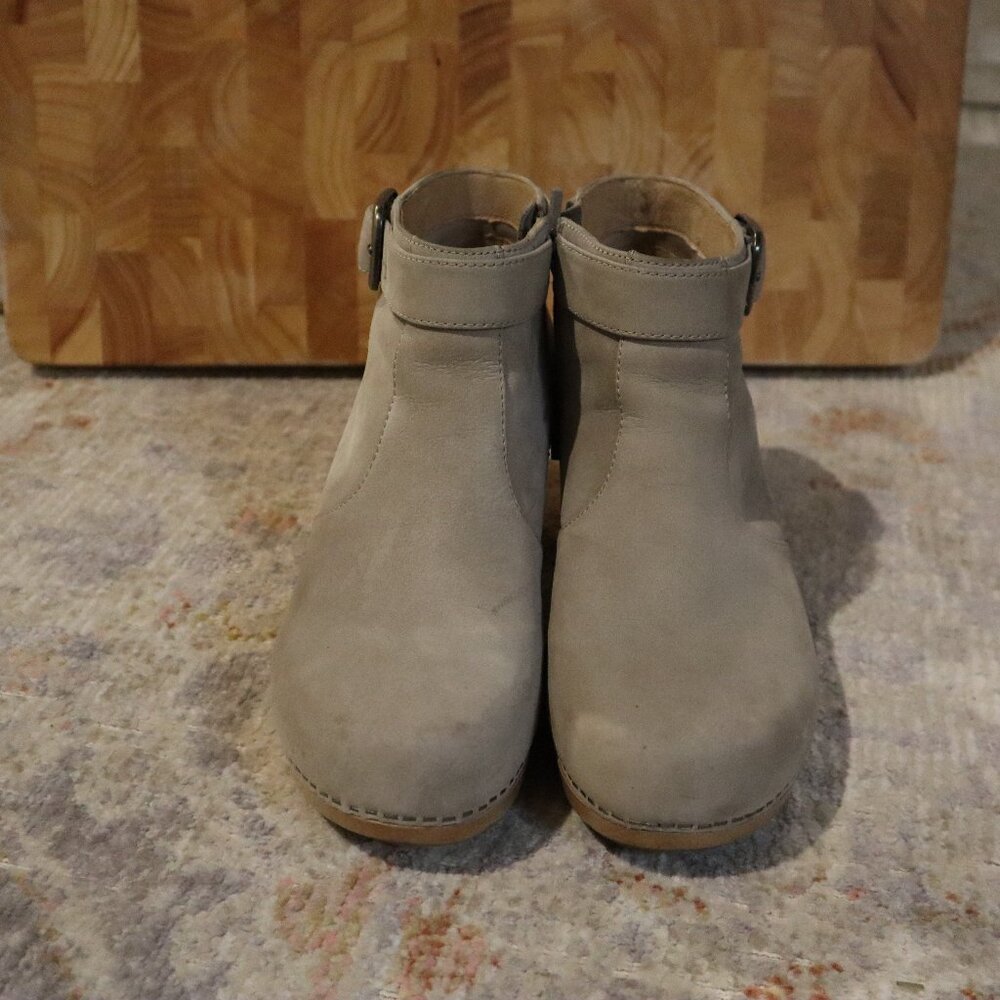 Gray Dansko Clog Boots SIze 38/Size 8